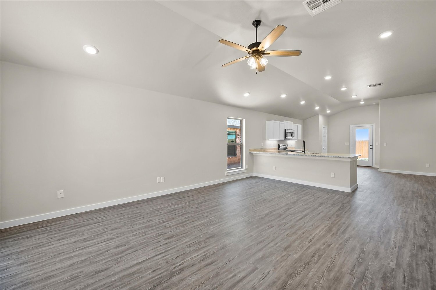 Photo of living area in the Dorris, one of Betenbough's homes with a walk-in closet.