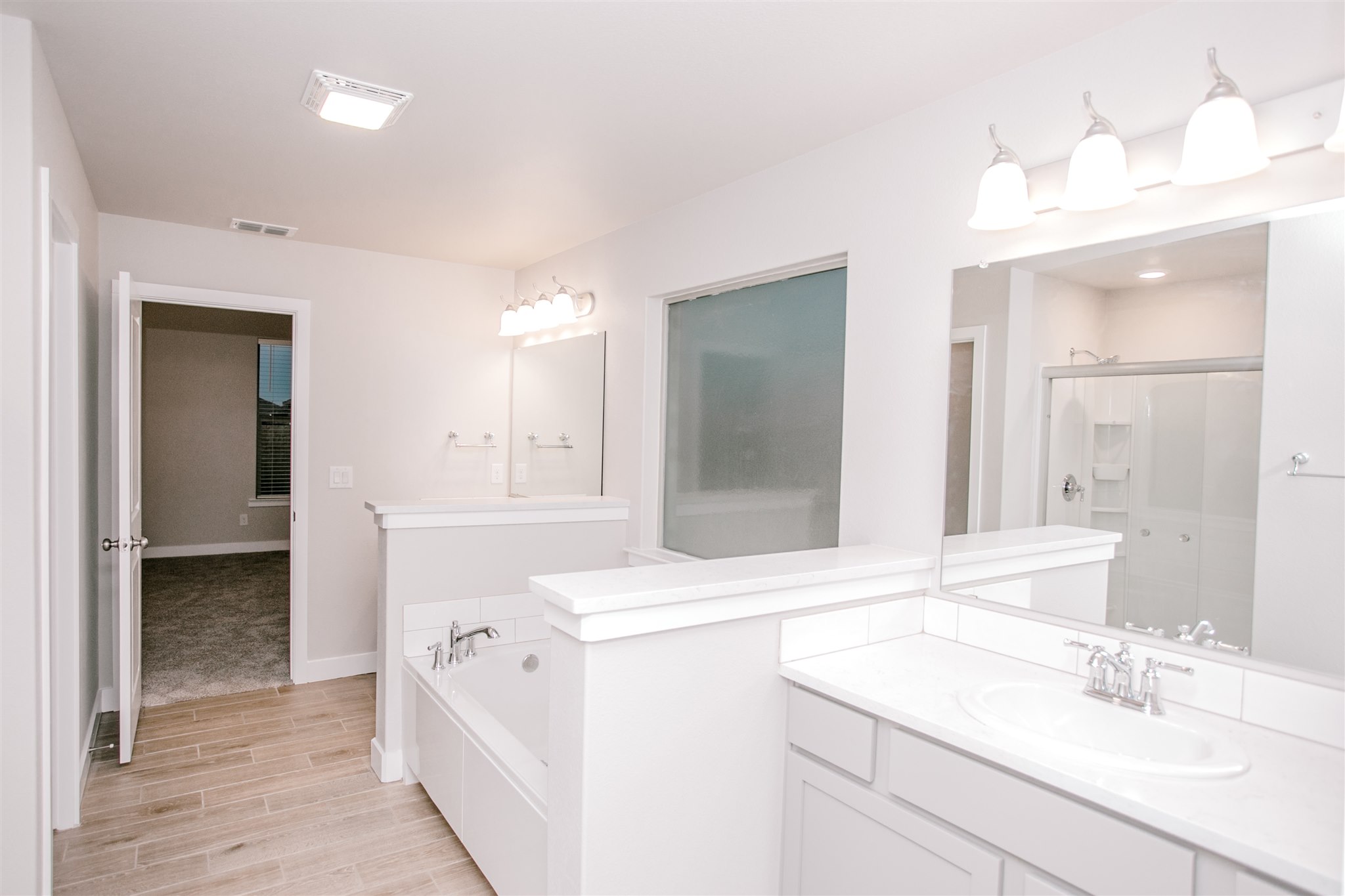 Photo of the master bathroom in Betenbough Homes' Dorothy floor plan.