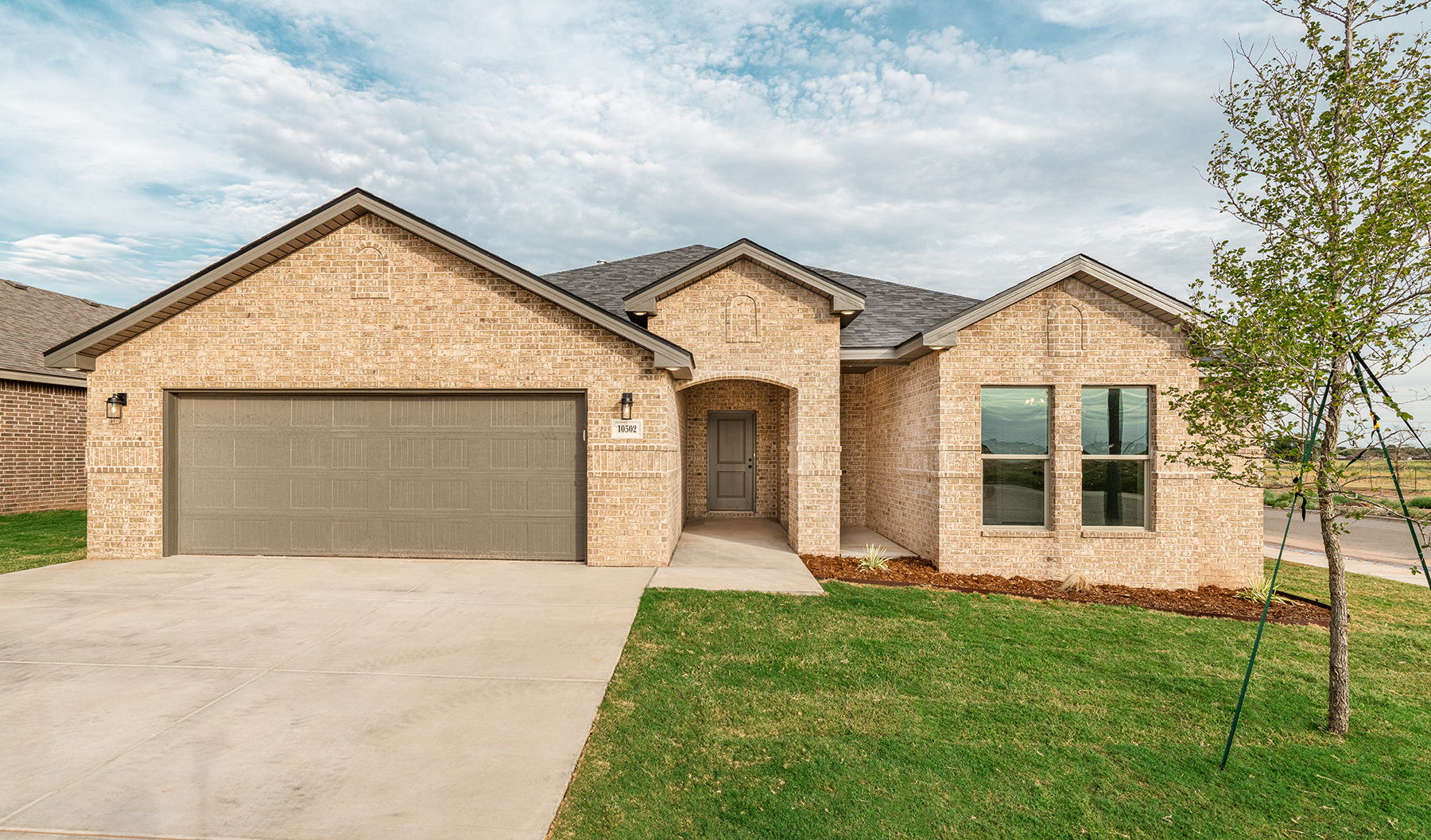 Photo of the exterior of a Betenbough Home.