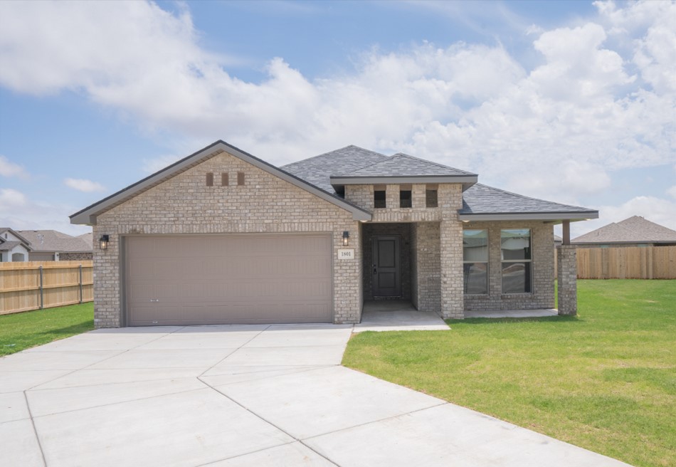 Photo of exterior of a Betenbough Home.